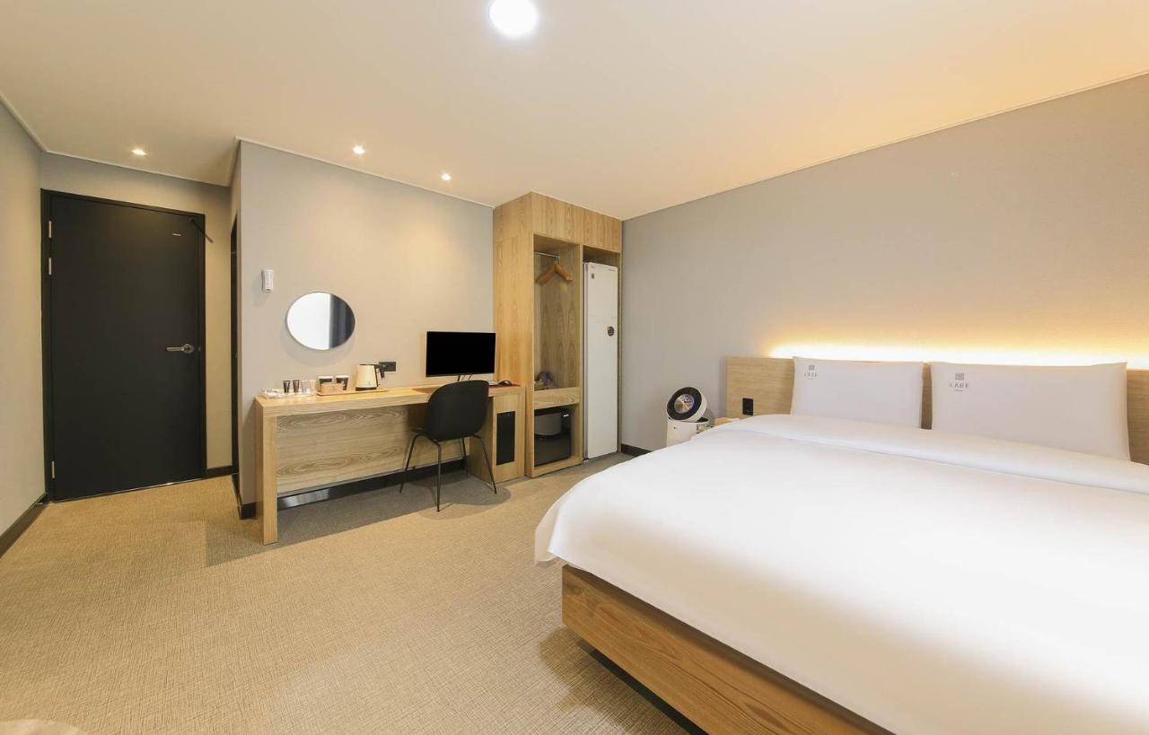 Labe Hotel Чонджу Экстерьер фото