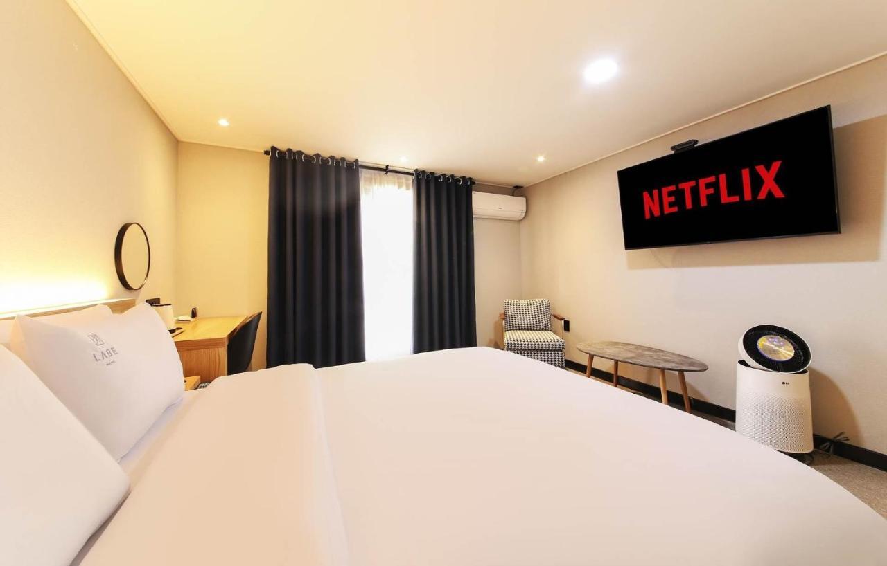 Labe Hotel Чонджу Экстерьер фото