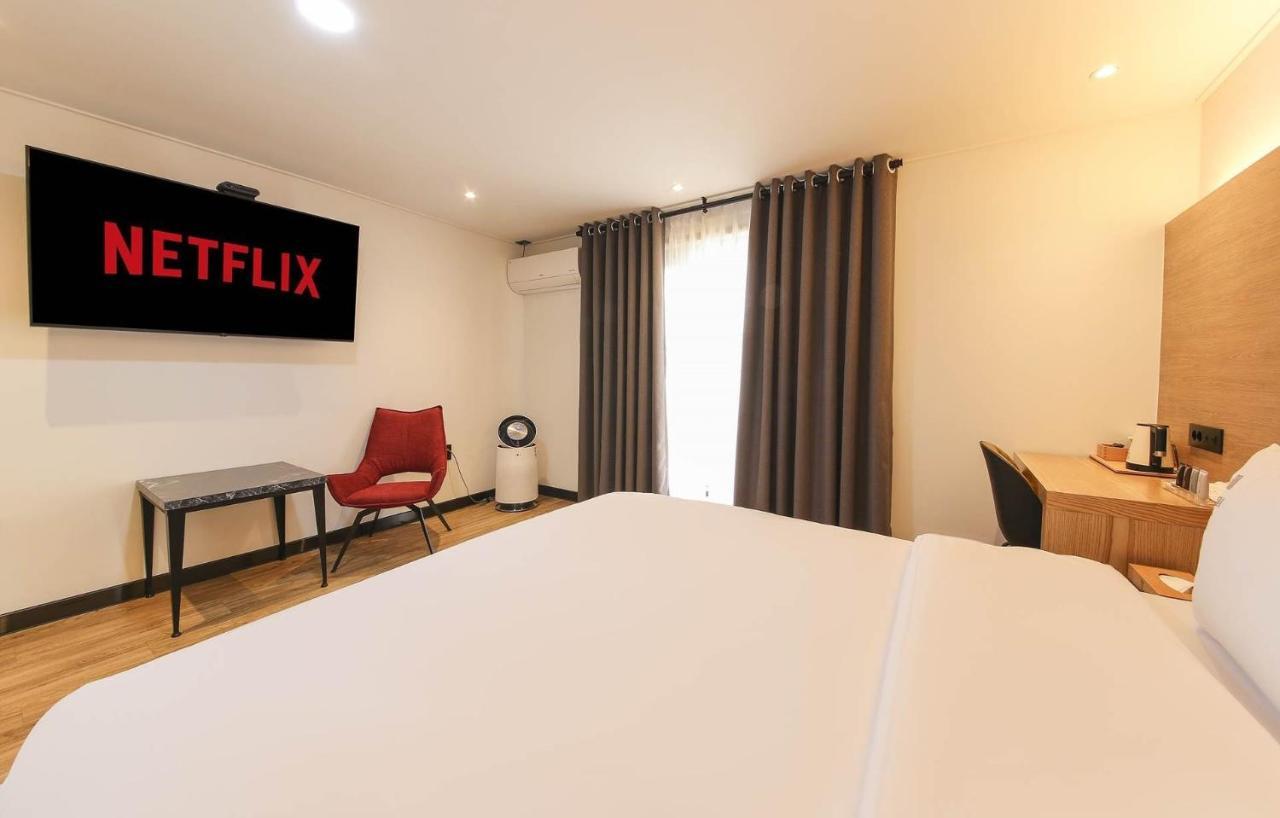Labe Hotel Чонджу Экстерьер фото