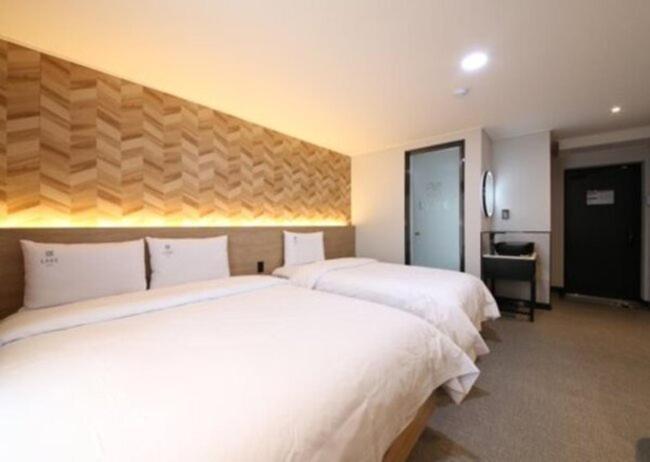 Labe Hotel Чонджу Экстерьер фото